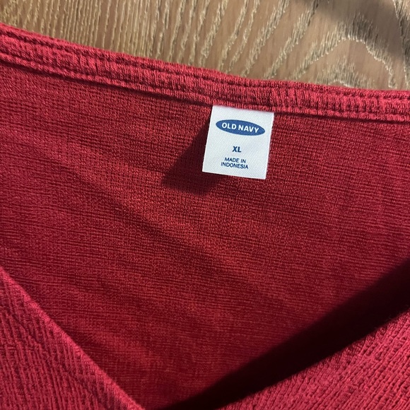 Red, 3/4 length sleeve shirt with tie waist, NWT, Old Navy - Picture 2 of 7